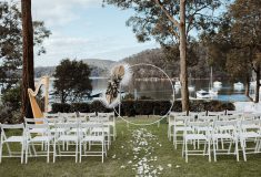 Infinity_White_Round_Circle_Arch_Bridal_wedding_hire_ceremony_package