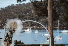 Outdoor_Wedding_Ceremony_Beach_Reserve_Stylist