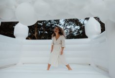 Wedding_Planner_ideas_Australia_jumping_castle_Cloud9_Events